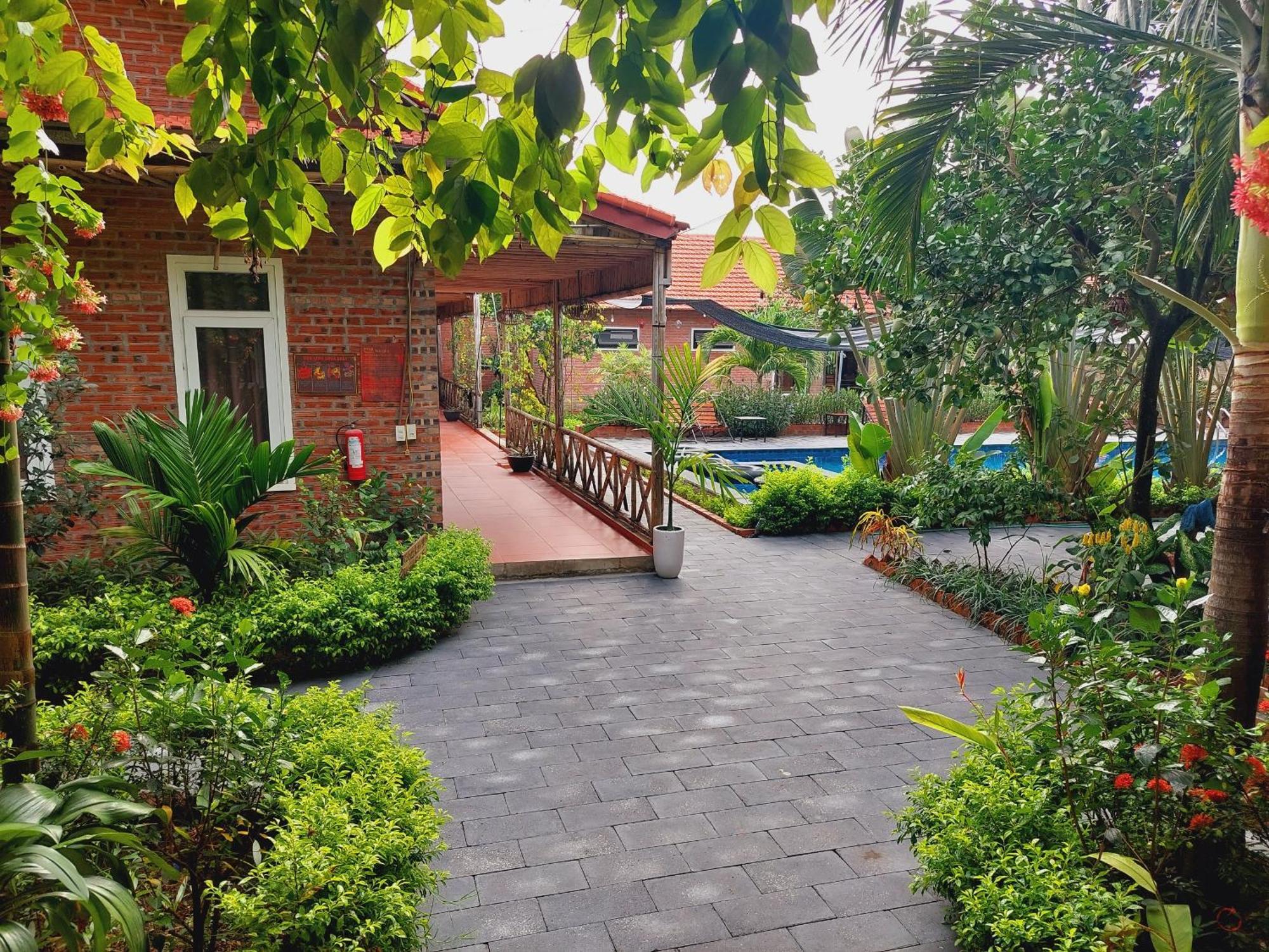 Ninh Binh Mountain Side Homestay & Cafe Exterior photo